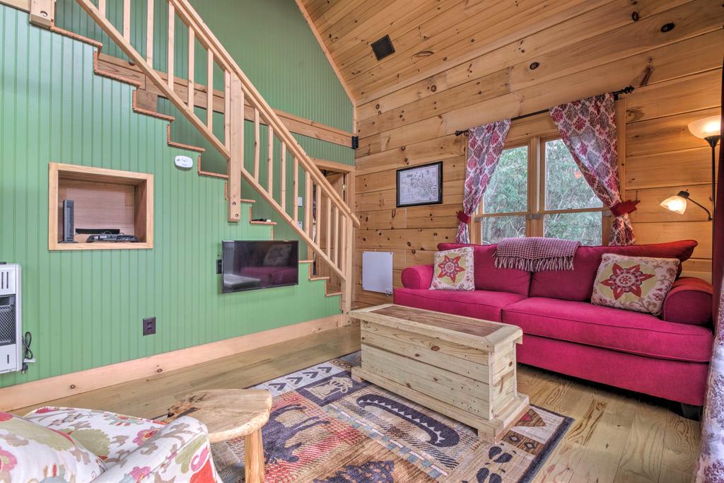 Beech Mountain Cabin W/ 180Â° Views - Near Hiking! - thumb 3