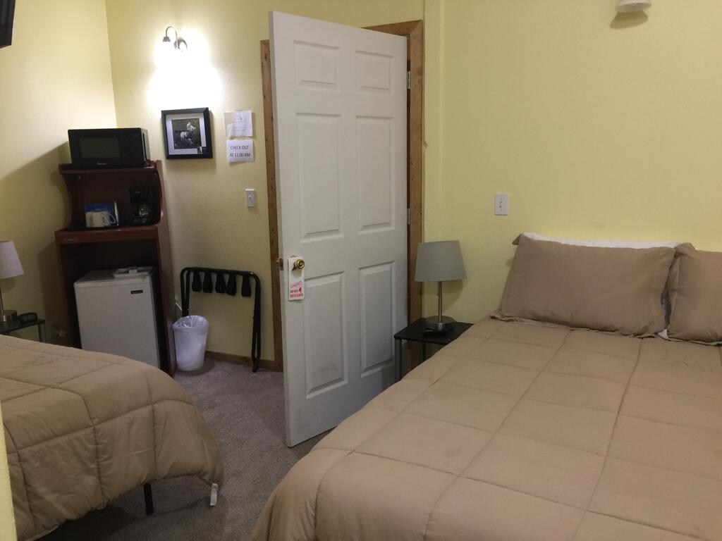 Cantwell Lodge - thumb 2