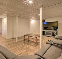 Cape Cod Home with Game Room, 3Mi to Mayflower! - Accommodation Indiana