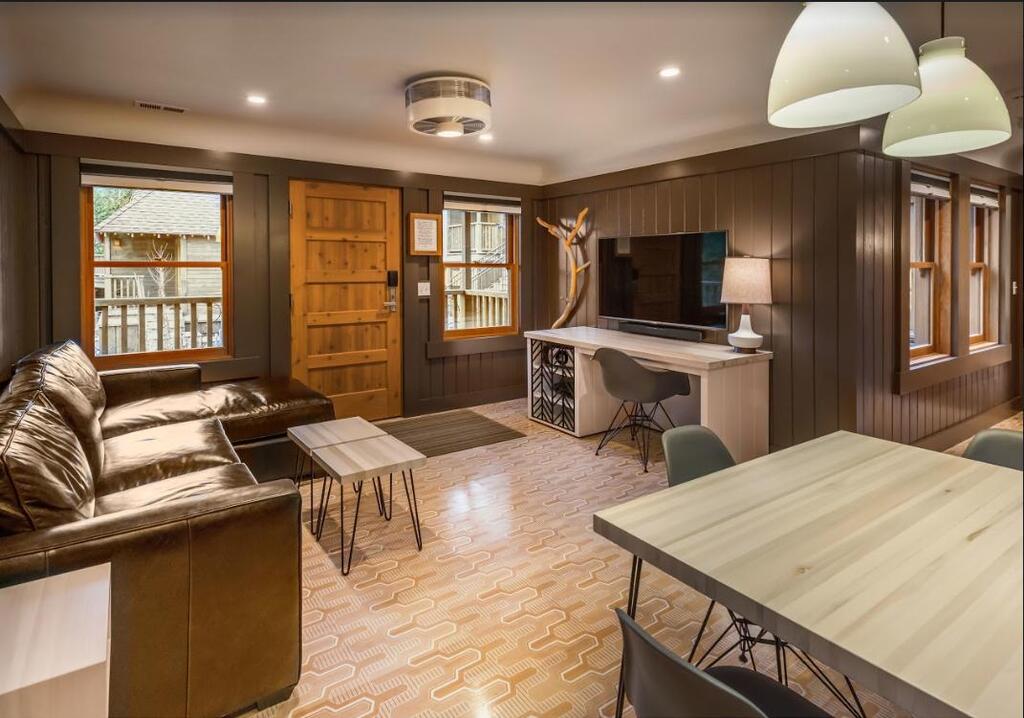 Cedar Crest - Osprey Cottage 3 - thumb 1