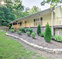 Cedar Mountain House on 12 Acres - Near Trails - Accommodation Indiana