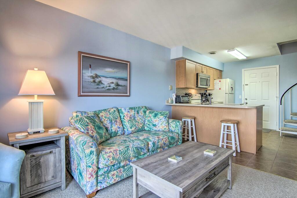 Centrally Located Ocean City Home With Balcony! - thumb 1