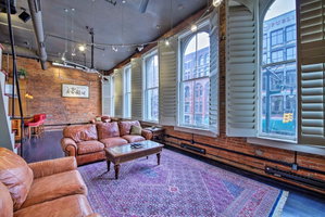 Chic Loft-Style Condo In The Heart Of Indianapolis