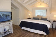 Close to Carmel-by-the-Sea's Village Center Accommodation Indiana