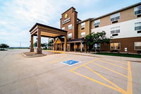 Comfort Inn  Suites Independence Accommodation Indiana