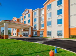 Comfort Inn & Suites Maingate South