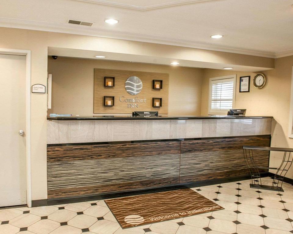 Comfort Inn Indianapolis South I-65 - thumb 2