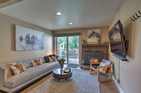 Condo at Beaver Creek Base - Walk to Lift and Shuttle Accommodation Indiana