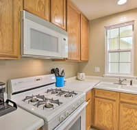Cozy Condo with Hot Tub - 2 Blocks to Oceano Dunes - Accommodation Indiana