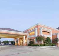 Days Inn by Wyndham Irving Grapevine DFW Airport North - Accommodation Indiana