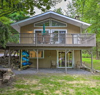 Emerald Lakes Resort Home with Deck  Large Yard - Accommodation Indiana