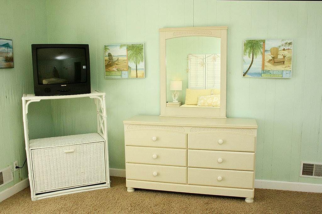 Family Vacation With Great Ocean Views, 3 Br's / 2 Baths! - thumb 1