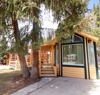 Golden Woods Edge Cabin - Accommodation Indiana