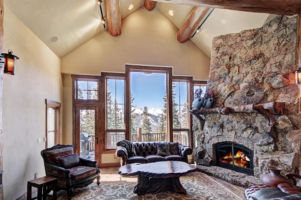 Goldenview Estate Home - thumb 1