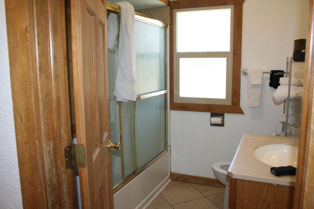 Hatch Station Bryce Canyon - thumb 1