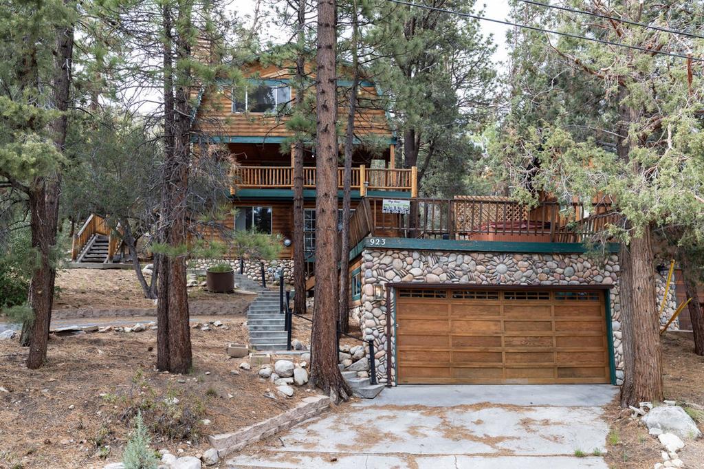 Haven Hideaway-1850 By Big Bear Vacations - thumb 1
