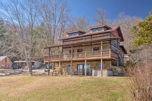 Historic Derby Cabin With Hot Tub & Ohio River Views!