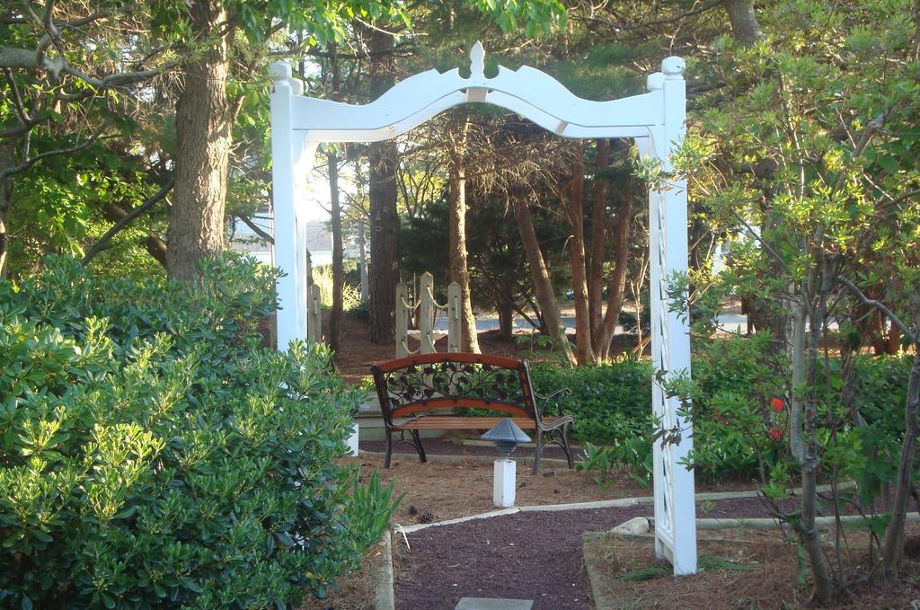 Island Resort - thumb 1