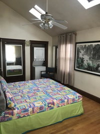 Jacaranda Accommodation Indiana