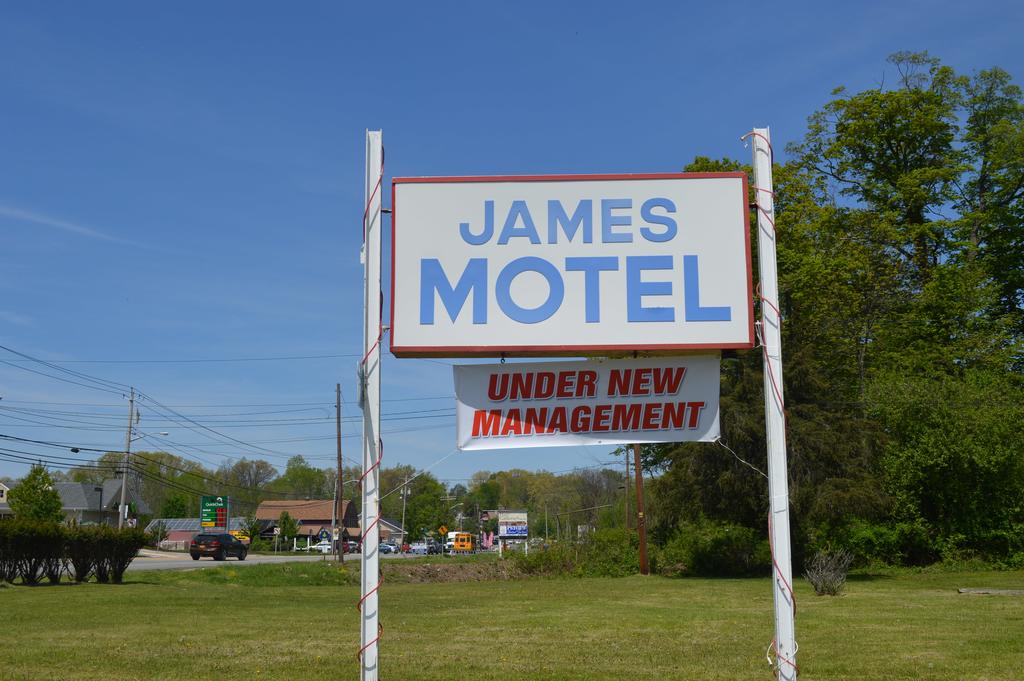 James Motel - thumb 0