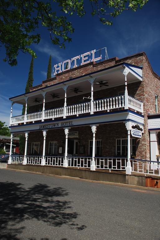 Jamestown Hotel - thumb 3