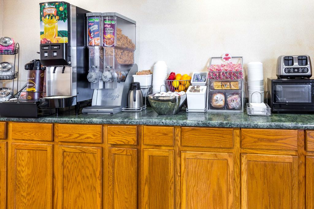 Knights Inn Crawfordsville - thumb 1