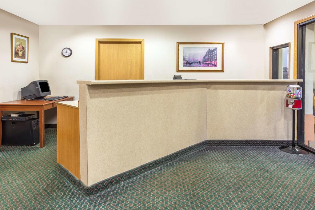 Knights Inn Crawfordsville - thumb 0