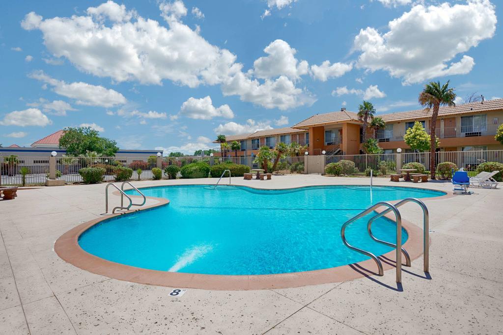 Knights Inn Palmdale - thumb 0