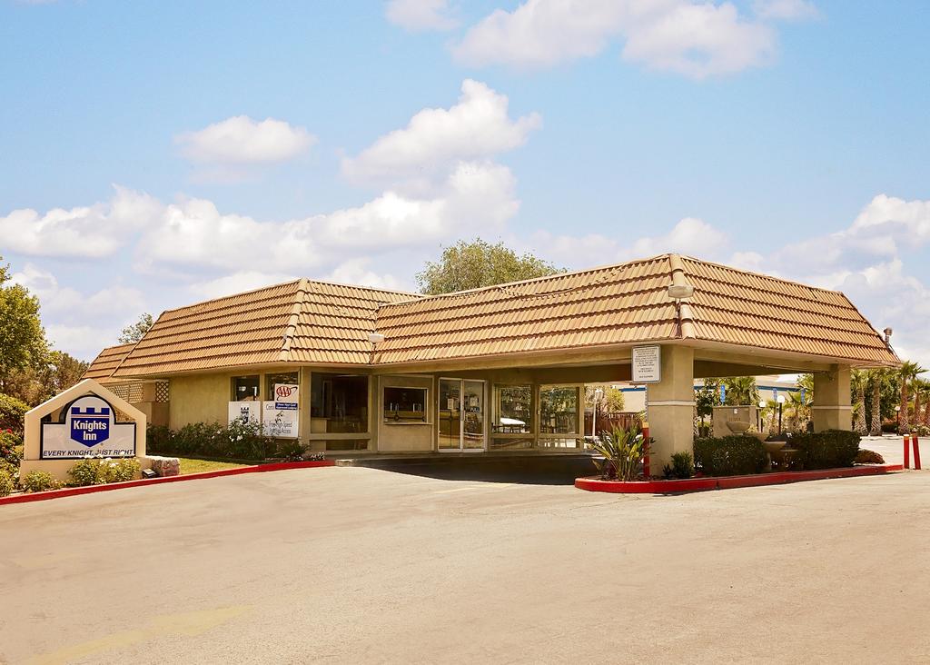 Knights Inn Palmdale - thumb 1