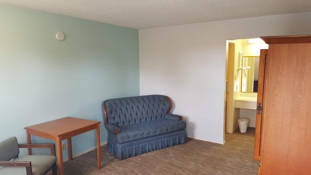 Lake Eufaula Inn & Suites - thumb 1