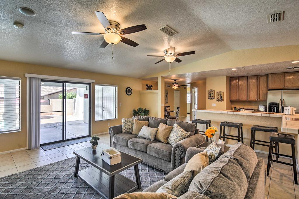 Lake Havasu Family-Friendly Getaway With Deck & Pool - thumb 3