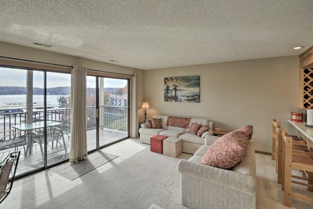 Lake Ozark Condo - Pool, Fishing Docks And More! - thumb 3