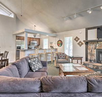 Lake-View Margaritaville Home - Hot Tub & Fire Pit! - Accommodation Indiana