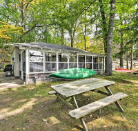 Lakefront Cabin with Private Dock  Boat Rental - Accommodation Indiana