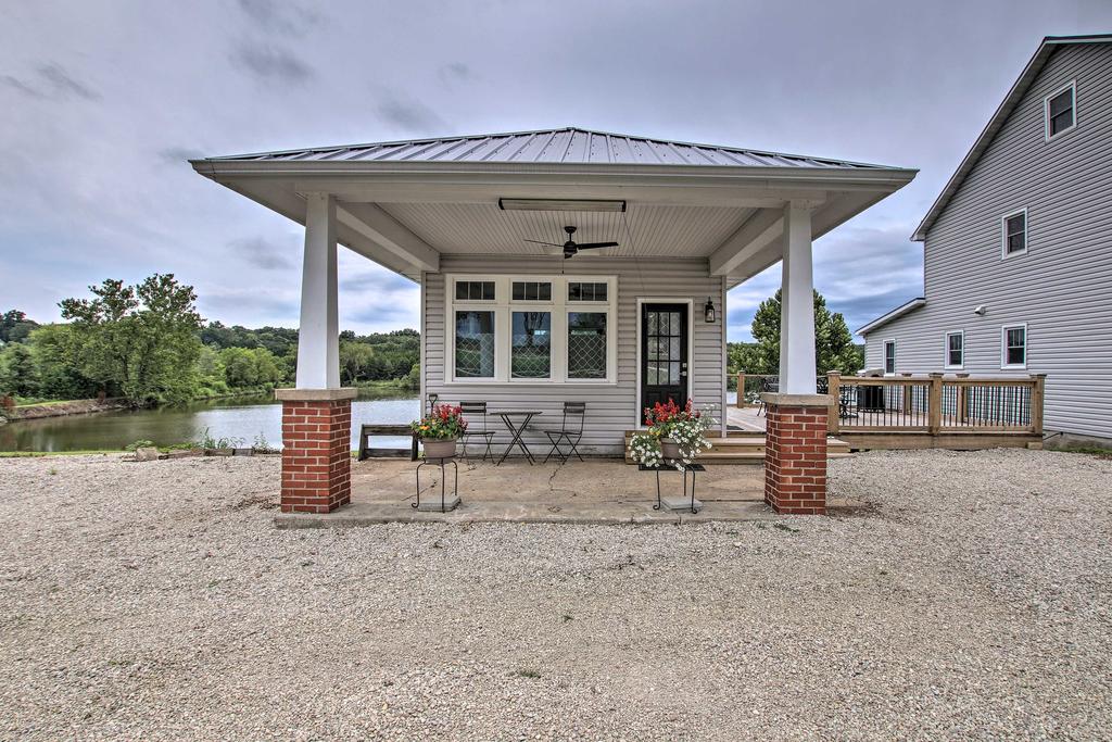 Lakefront Studio Guest Home On Hermann Wine Trail! - thumb 2