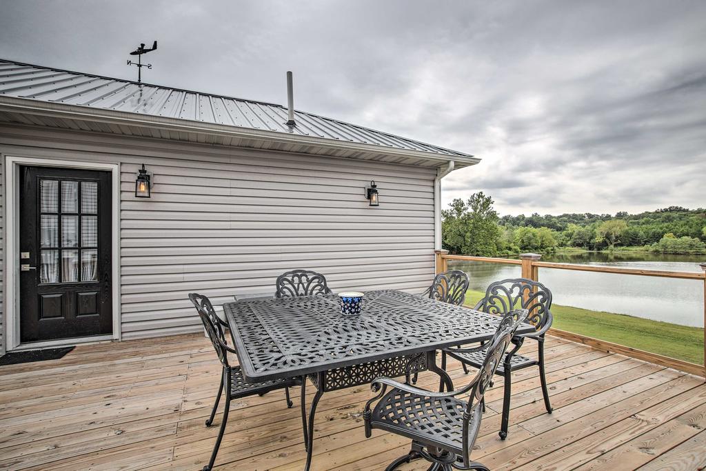 Lakefront Studio Guest Home On Hermann Wine Trail! - thumb 1