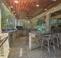 Lavish El Cajon Home w/Grill Station+3 Decks - Accommodation Indiana