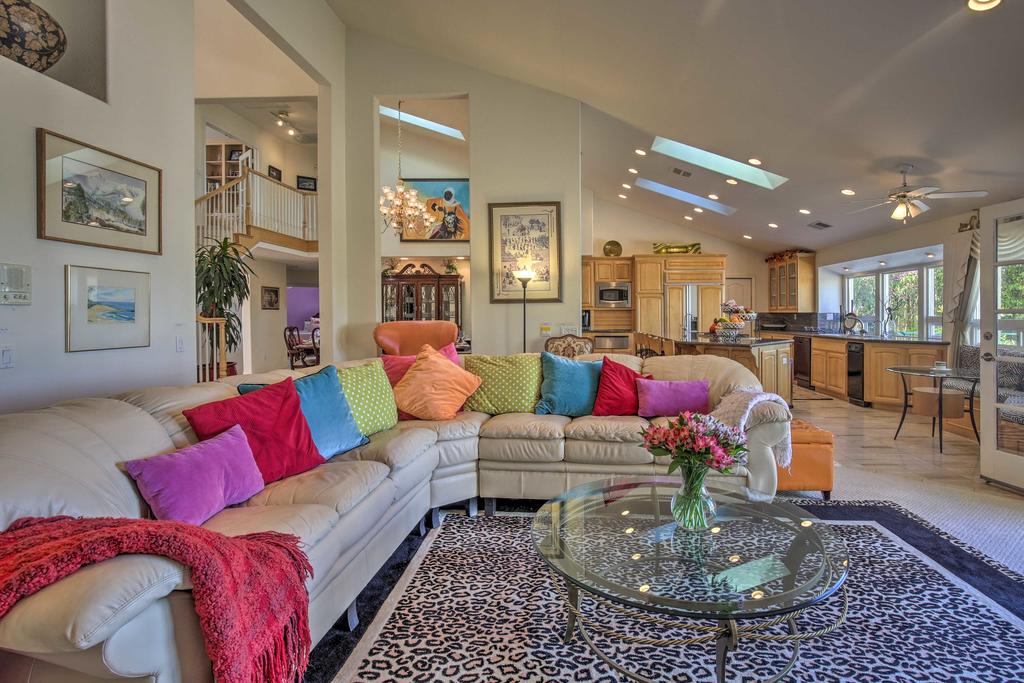 Lavish El Cajon Home W/Grill Station+3 Decks - thumb 3