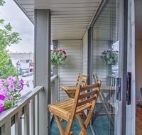 Lovely Apartment with Balcony in Downtown Grand Haven - Accommodation Indiana