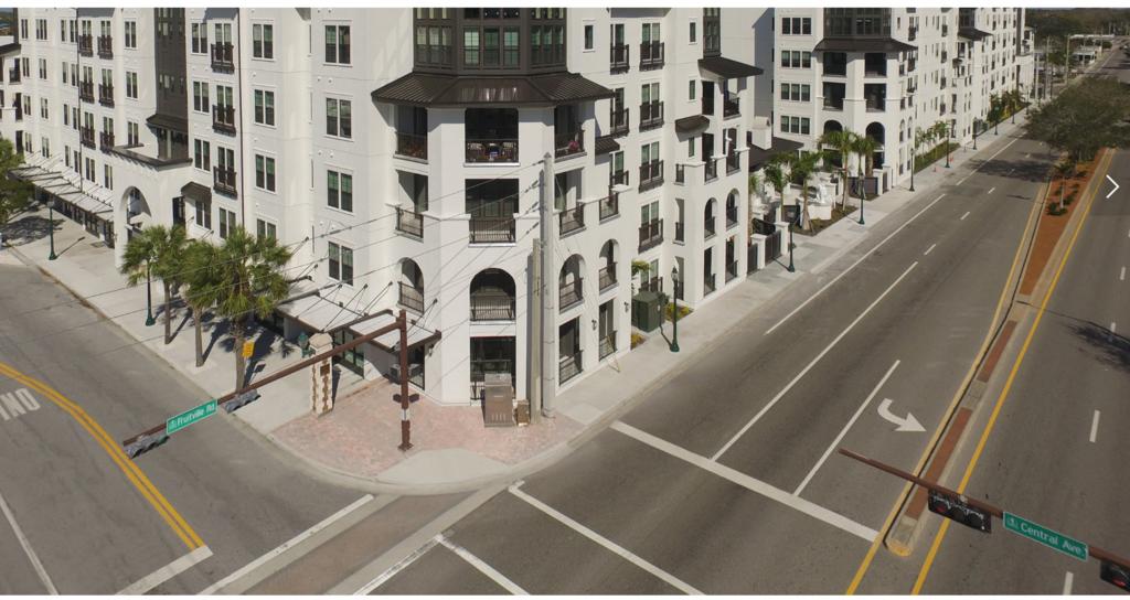 Lux Resort Apartment Downtown Near Beach - thumb 1