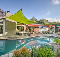 Luxury Oasis with Hot Tub, Fire Pit and Pavilion! - Accommodation Indiana