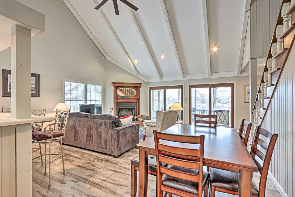 Margaritaville Retreat With Deck - Events Welcome! - thumb 3