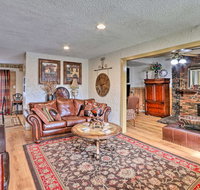 Memphis Getaway Just 4 Miles From Graceland! - Accommodation Indiana