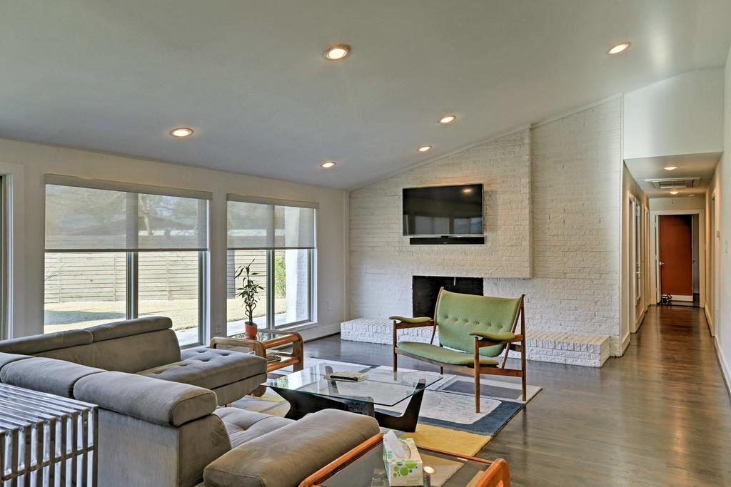 Modern Family-Friendly Dallas House Near Downtown! - thumb 3