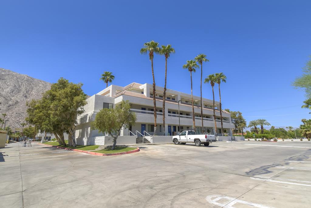 Motel 6-Palm Springs, CA - Downtown - thumb 3