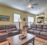 Nice Family Home with Sunroom, 12 Mi to Old Town - Accommodation Indiana