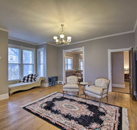 Noblesville Historic Home - Walk to Downtown Shops - Accommodation Indiana