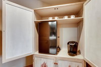 Oxford Court 101 Hotel Room Accommodation Indiana