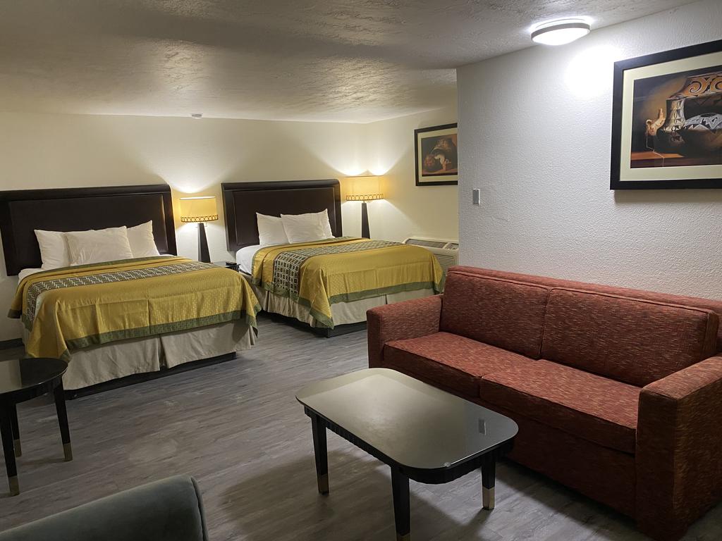 Palomino Motel - thumb 1