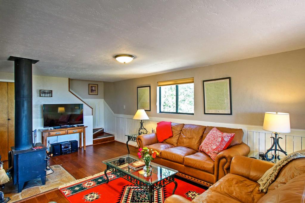 Prescott Forest Cabin On Mtn Dirt Road-8 Mi To DT! - thumb 2